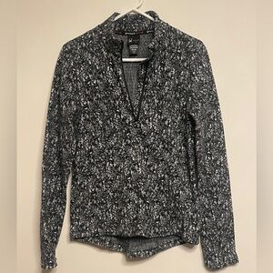 Spyder Black and Gray Patterned Blouse